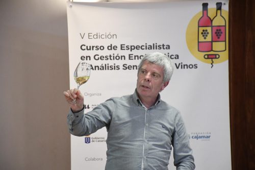 La Laguna / Francisco Robles